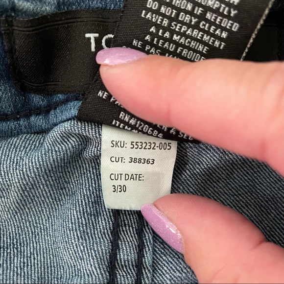 Torrid chevron print Capri jeans size 20 - Picture 6 of 6